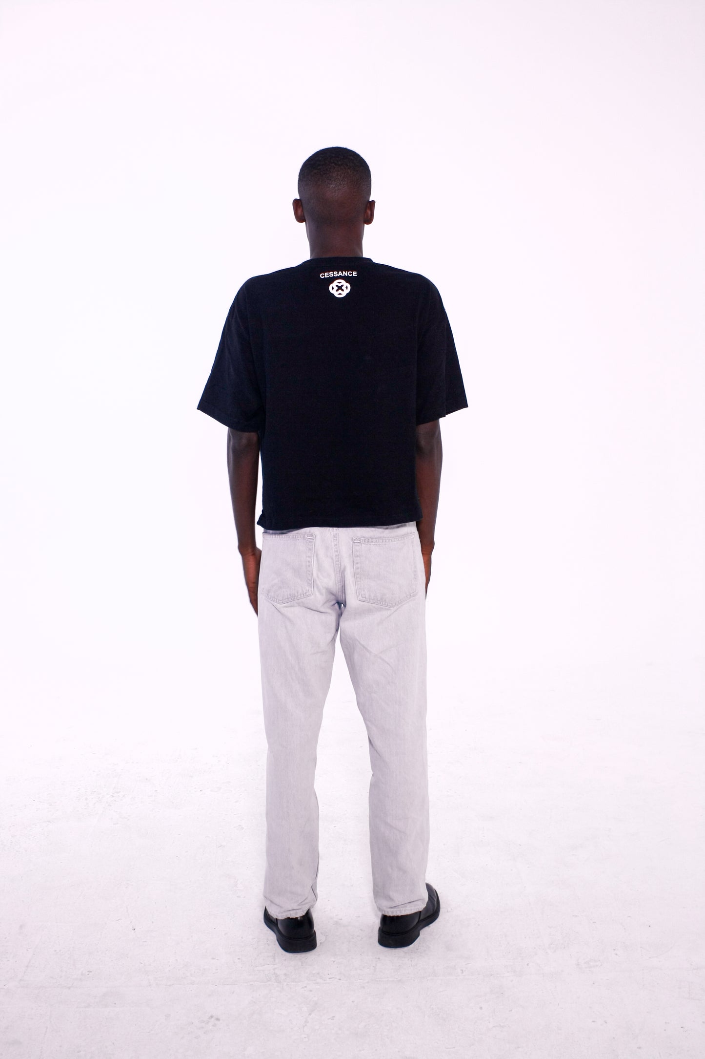 Camiseta Oversize Cropped Back Logo Black