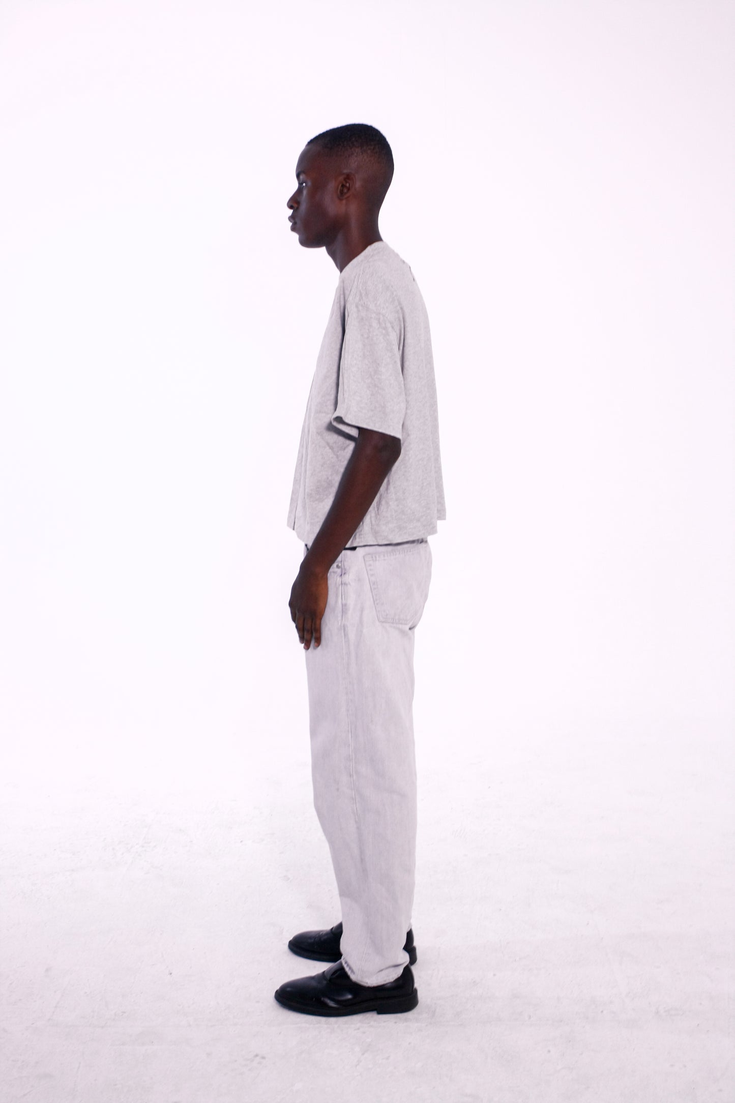 Camiseta Oversize Cropped Back Logo Grey
