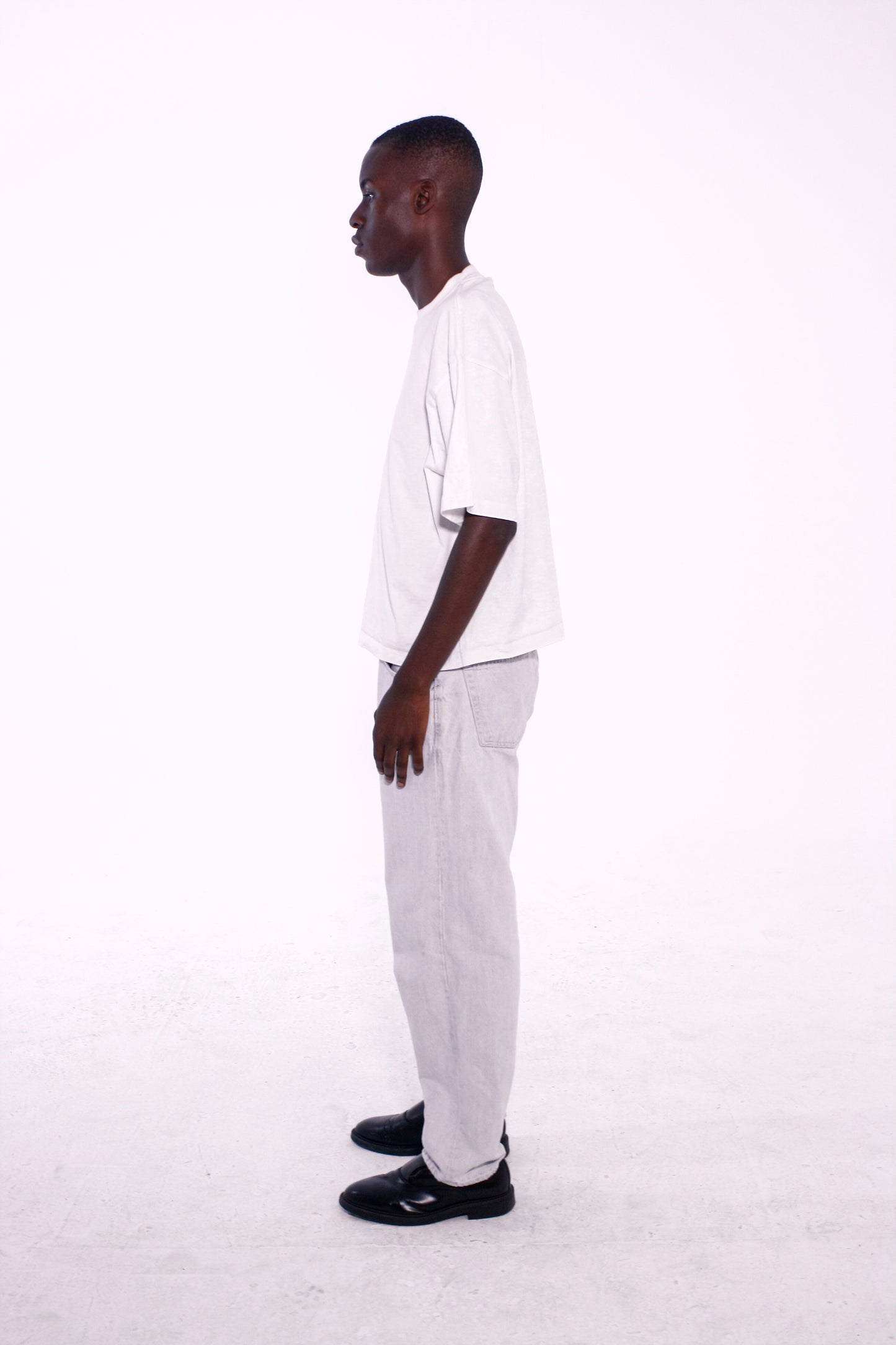 Camiseta Oversize Cropped Back Logo White